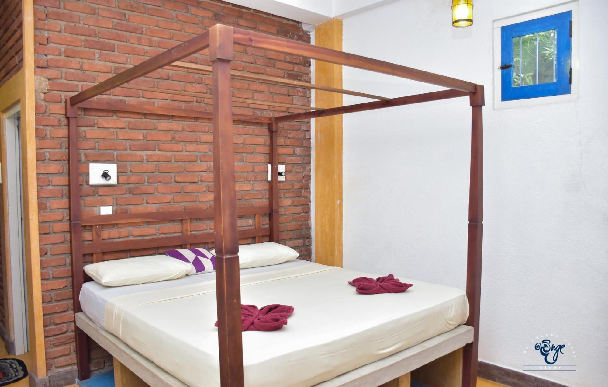 The Change Hotel Канди Экстерьер фото